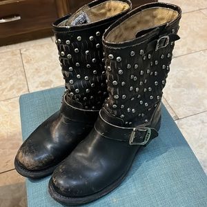 FRYE Leather Stud Biker Boots sz 6.5